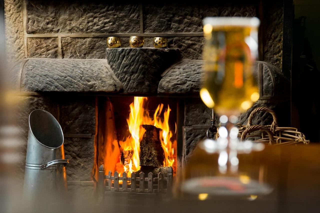 The Queens Head Kettlesing Harrogate Extérieur photo